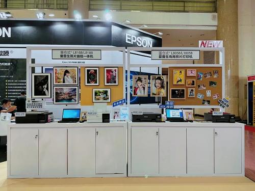 爱普生亮相中国国际照相机械影像器材与技术博览会 从入门到专业印出照片格调