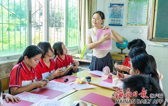 万宁市东岭学校的一场美术“大餐”