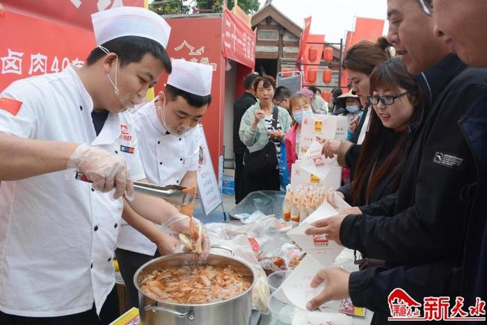 天水举办“千山万水·食在天水”地方特色美食展示活动  来源: 新天水2023-05-28 22:29:03