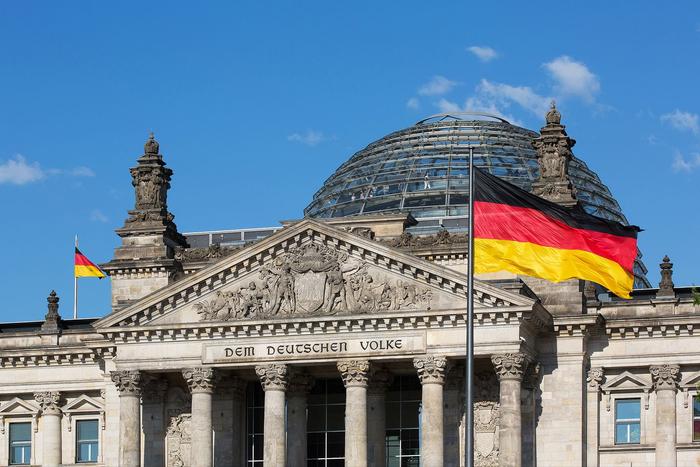 最新！德国要求俄罗斯关闭4个驻德领事馆，发生了什么？