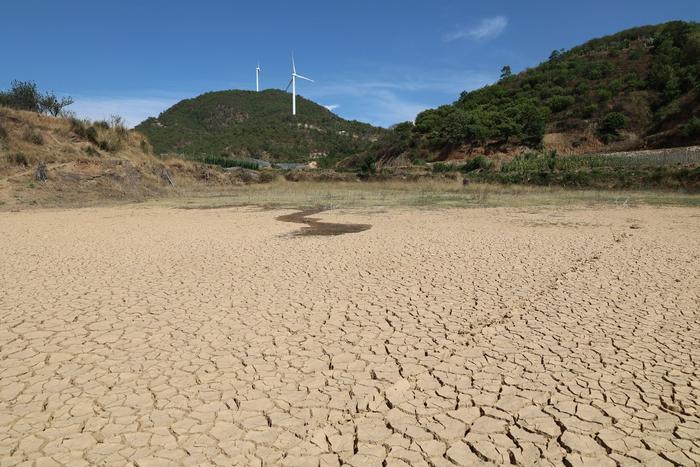 C视频|千年迤沙拉“解渴”记填补国内技术空白，攀枝花金沙江大峡谷太阳能提水泵站今日通水