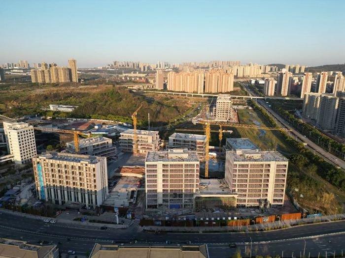 中国交建在渝总部基地主体完工