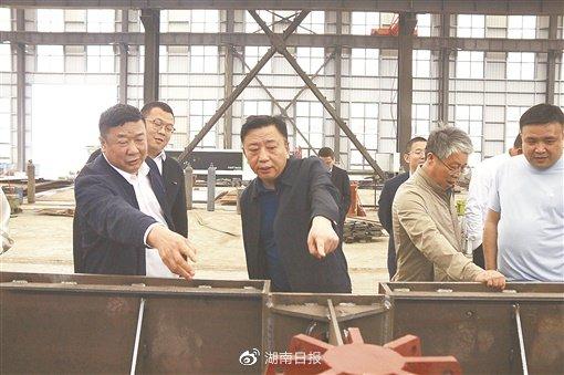 我随书记去调研｜邵东市委书记周玉凡专题调研当地龙头民营企业