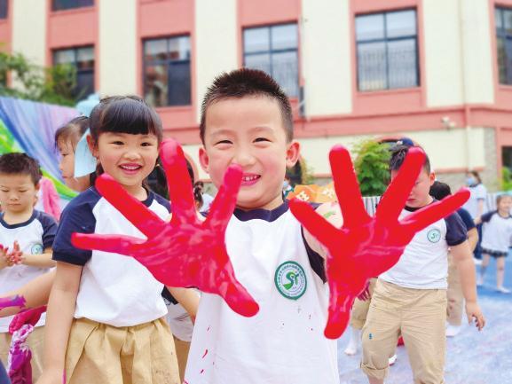 合肥市宿州路幼儿园教育集团：五彩活动庆六一