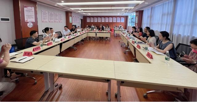 衡阳县妇幼保健院顺利通过县级“危重孕产妇救治中心”评审