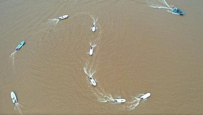 C视频丨落水车辆救援、油罐拦截……四川消防抗洪抢险拉动演练在广安举行