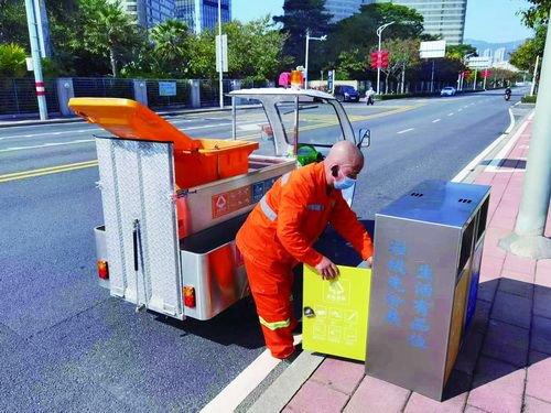 增加垃圾分类收集功能 厦门海沧投用新保洁车