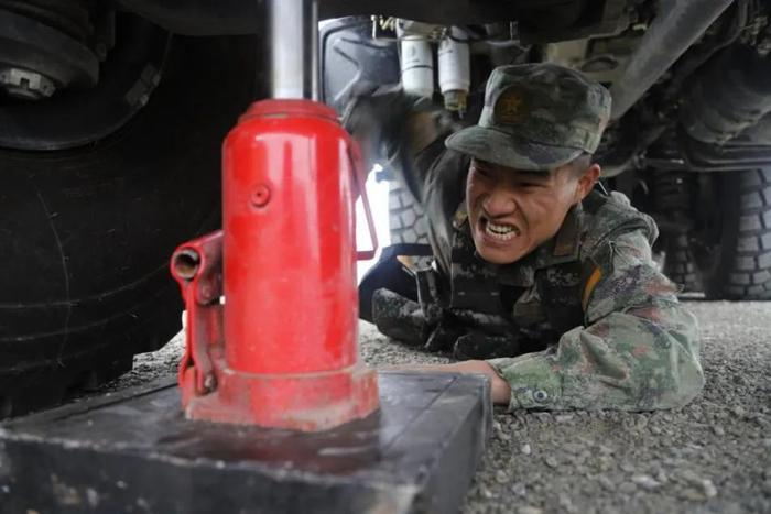 噤声！这场后装保障比武光看图片就开始紧张了