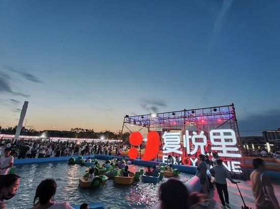 扩就业 促消费 激发夜幕下的消费潜能 悦夏市集点燃空港夜经济