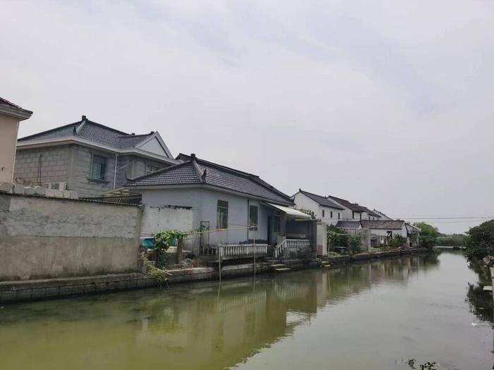 地震后房屋是否完好，生活秩序是否正常？记者去青浦朱家角看了看