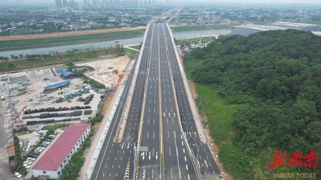 双向12车道！全程无红绿灯！湘府东路跨浏阳河大桥完成建设