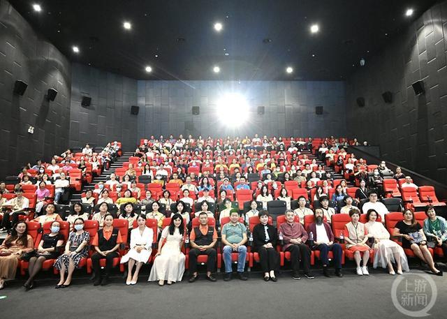 电影《生命的感叹号》在重庆路演，聚焦生命关怀与安宁疗护