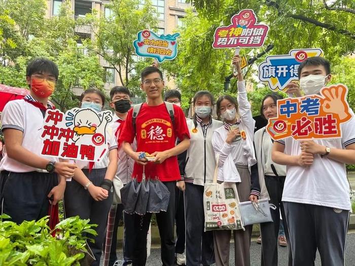 上音实验新教师唐晨月的第一次“中考”：孩子们，感谢我们能一起长大