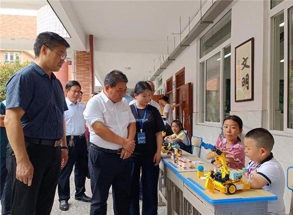 学在大祥 AI在大祥——大祥区举办首届中小学人工智能科技节