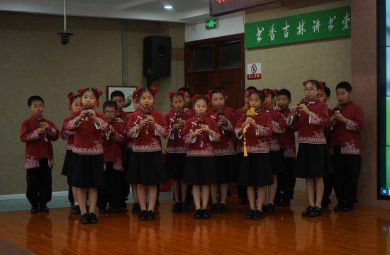 长春市朝阳实验大学区举办庆七一文艺汇演