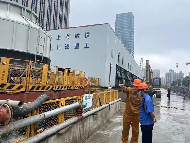 梅雨季强降雨来袭，北站街道全力应对筑牢防汛“安全网”