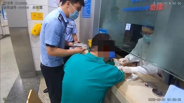 男子酒后驾车至小区门口等代驾，结果却等来了普陀警方……