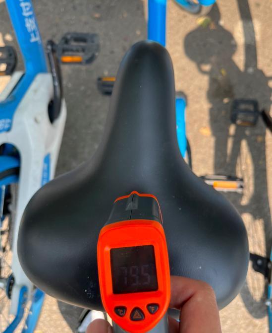 共享单车车座近80℃！哪种方法降温最快？