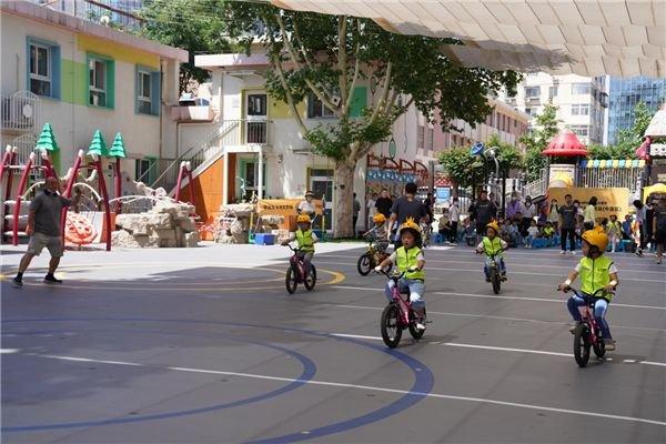 超1000名幼儿园小朋友30分钟学会骑车，优贝神骑驾日元气开“骑”