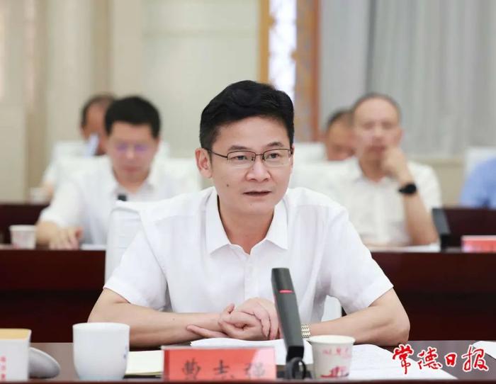 【高质量发展在常德】曹志强周振宇与深圳港集团党委书记、董事长胡朝阳一行座谈