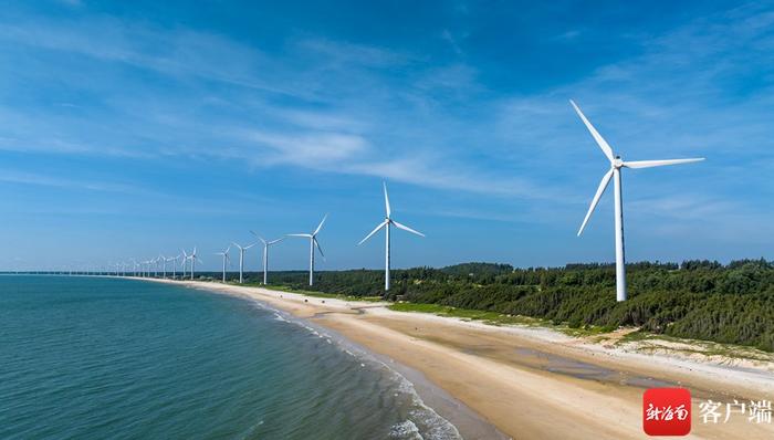 美不胜收！在海南环岛旅游公路文昌木兰湾段遇见风车海岸