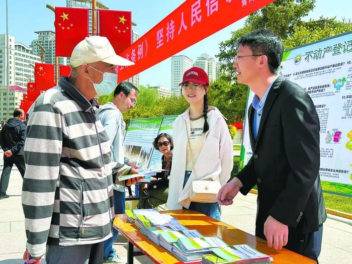 《信访工作条例》实施一周年，各地广泛发动，群众积极参与