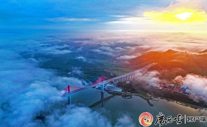 同类型桥梁跨径世界第一！培森柳江特大桥顺利通车