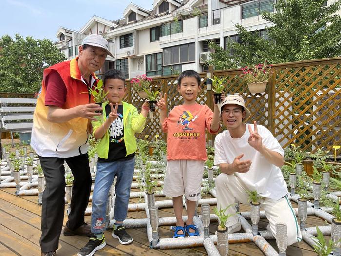 活力万里丨童年不同样 “五分田菜园”职业体验真精彩