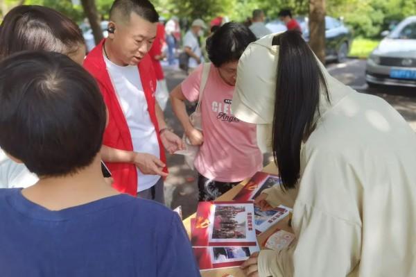 当党史学习遇见定向越野，西渡这场党味十足的竞赛碰撞出独特魅力