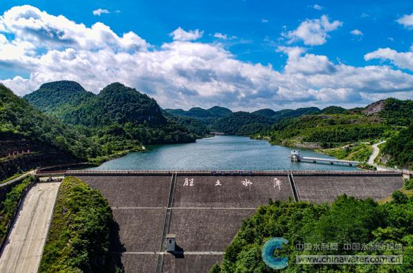 贵州瓮安县：多措并举 蓄水保水