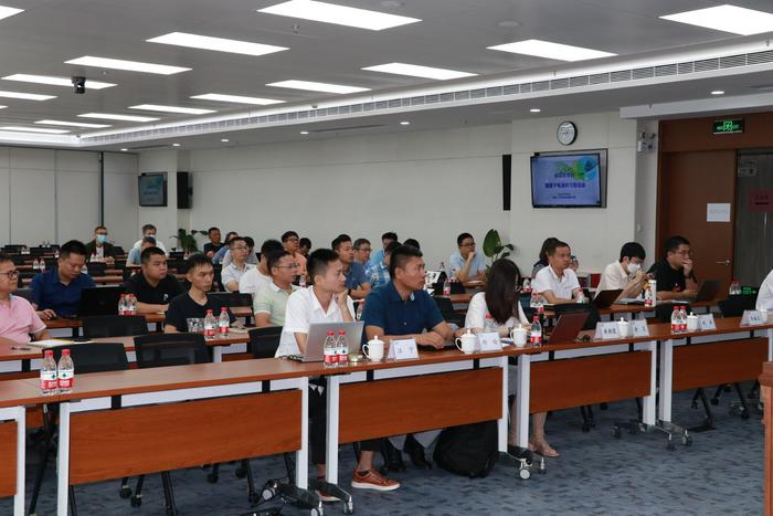 【广东】中国船级社举行锂离子电动船培训