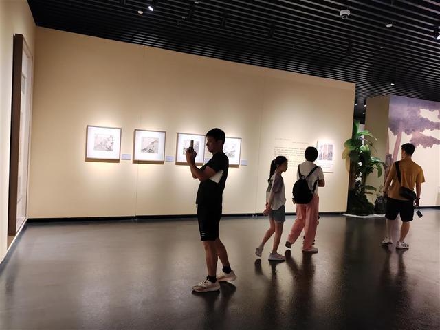 上海中国画院院藏明清人物画研究展亮相程十发美术馆