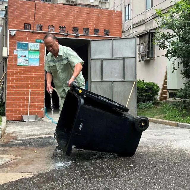 迎战酷暑，不惧“烤”验！致敬高温下的坚守者