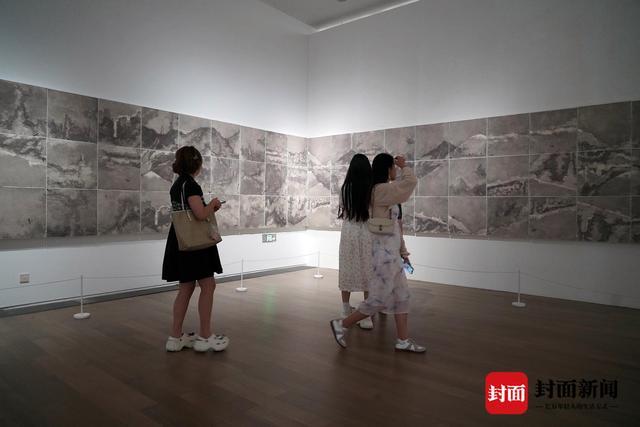 图说成都｜2023成都双年展，总有一款讨喜欢