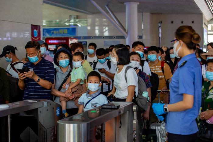 为了你的暑假和远方～今天起加开多趟暑运旅客列车