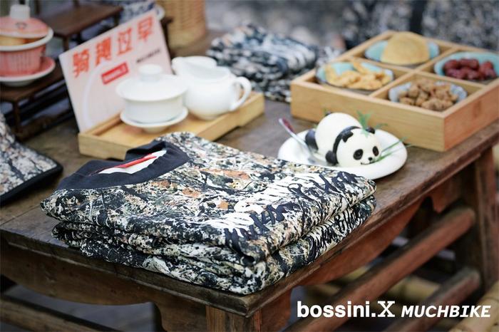 bossini.X骑迹快闪全国巡展计划成都站限时开幕  骑「趣」过早，盖得巴适