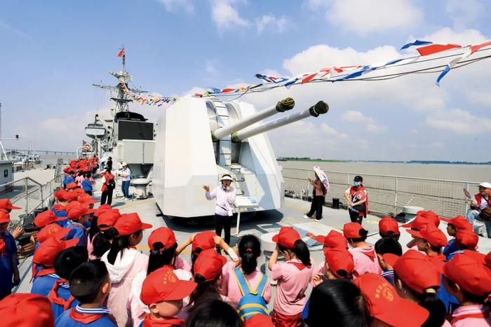 5月18日,江西九江市,湖口县爱国主义教育基地迎来研学热潮。图/视觉中国