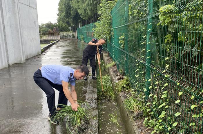 浙江省司法行政戒毒系统迎战台风“杜苏芮”