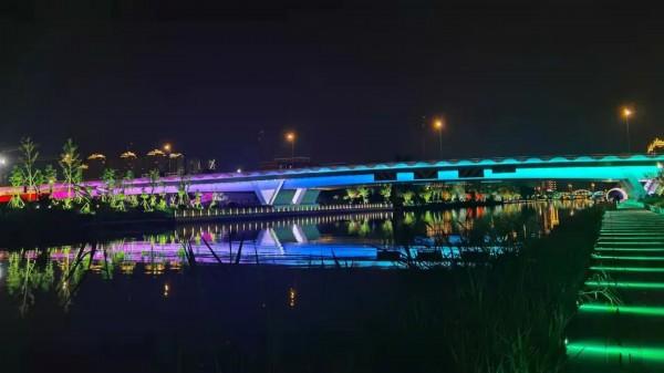 半马步道，夜景打卡地，来奉贤“十字水街”Citywalk，探索自然与人文之美