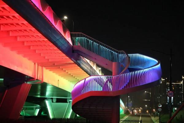 半马步道，夜景打卡地，来奉贤“十字水街”Citywalk，探索自然与人文之美