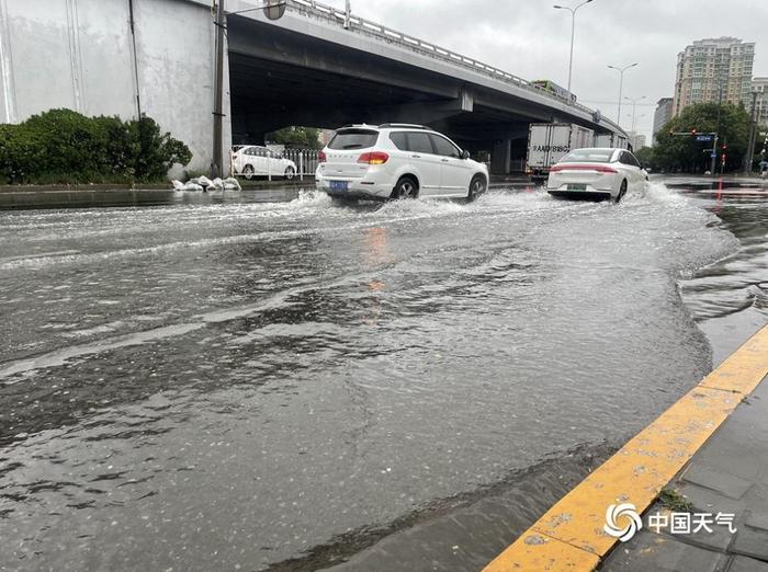 台风“卡努”升级，秒速35米直扑浙江！上海预计影响比“杜苏芮”严重！北京维持暴雨红色预警…