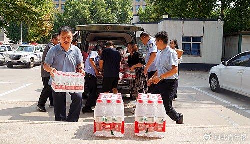 北京市盈科（石家庄）律师事务所开展爱心赠饮水接力活动