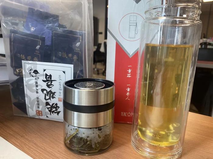 正宗安溪铁观音，99元到手100包，限量赠送分离式泡茶杯！2023年新茶，鲜！