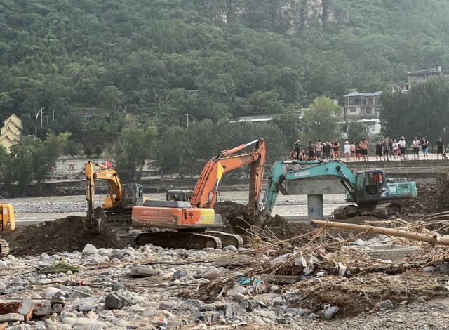 房山区涞宝路已打通十渡生命通道