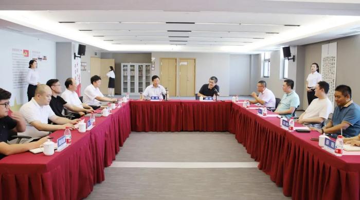亳州中药材商品交易中心与北京同仁堂（亳州）饮片有限责任公司达成战略合作