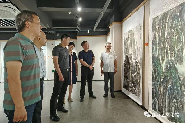 “邓石如故里书画作品展暨王四清国画展”在安徽画廊开幕