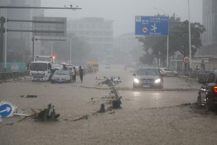 北京特大暴雨已致33人遇难、18人失踪！灾后重建怎么做？北京 ：一年基本恢复，三年全面提升