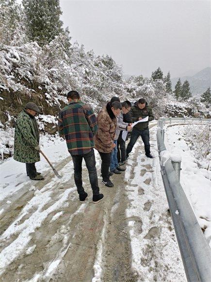 实干兴水丨桑崇刚：打通用水“生命线” 当好山区“送水人”