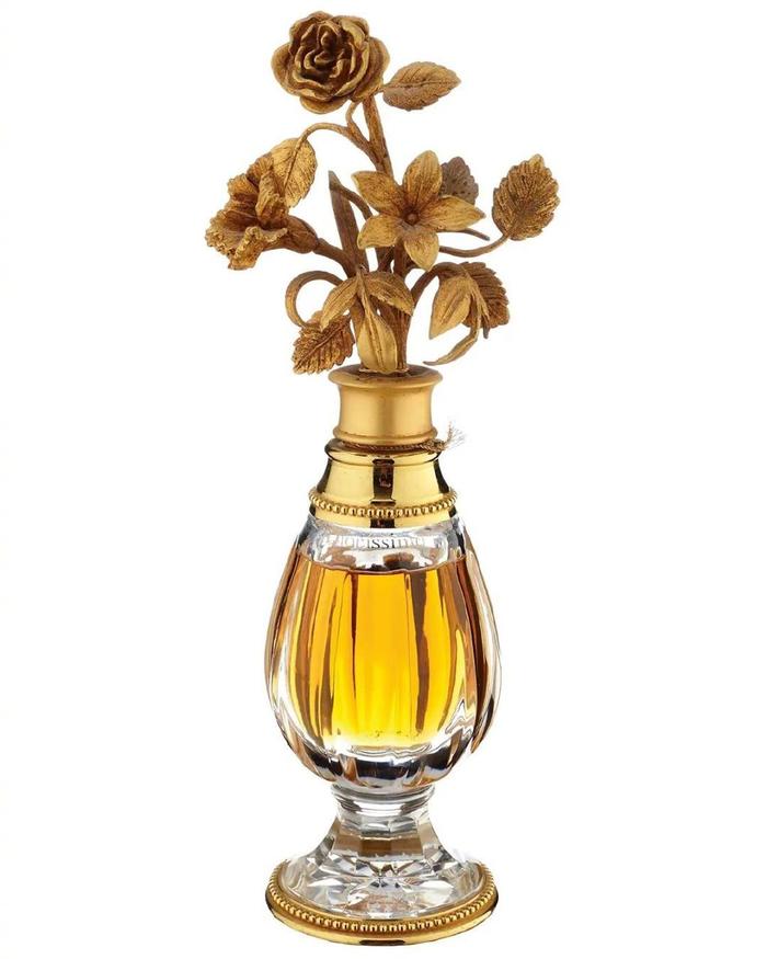 Dior于1956年推出的香水Diorissimo。