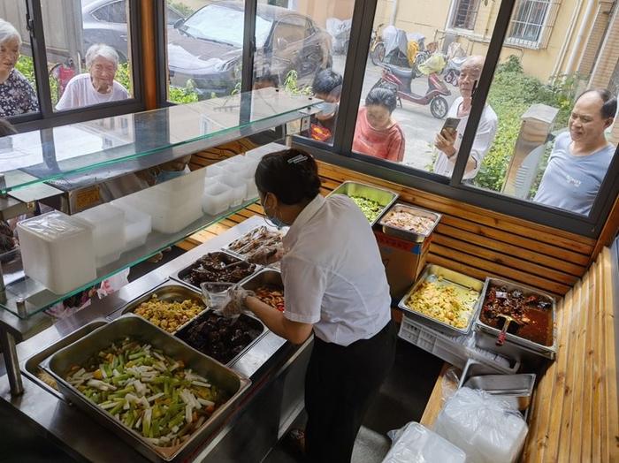 “小食堂”开到家门口  宝山友谊让更多小区越来越“食”惠